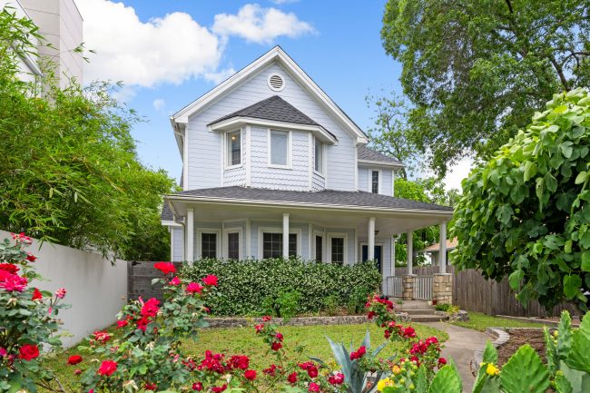 4406 Red River Street